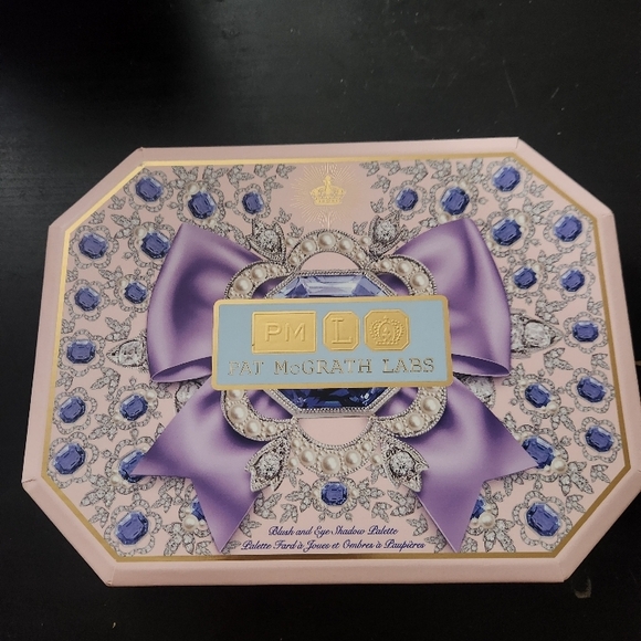 Pat McGrath Bridgerton Collection - Picture 5 of 7